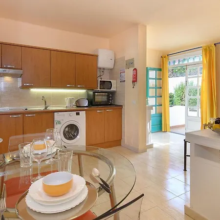 Апартаменти Apartamento Puerto Del Carmen *