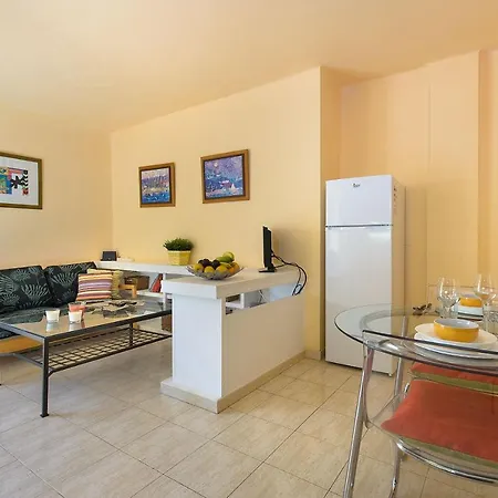 Apartamento Puerto Del Carmen Пуерто-дель-Кармен